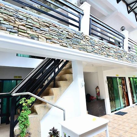 발라박 Travellers Pad Boracay 호스텔 외부 사진