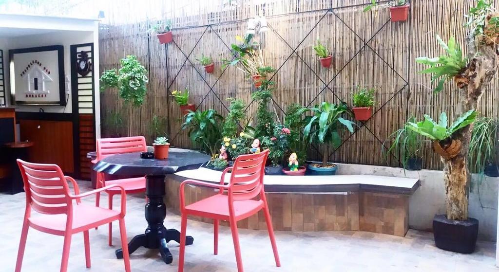 발라박 Travellers Pad Boracay 호스텔 외부 사진