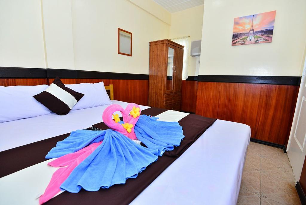 발라박 Travellers Pad Boracay 호스텔 외부 사진