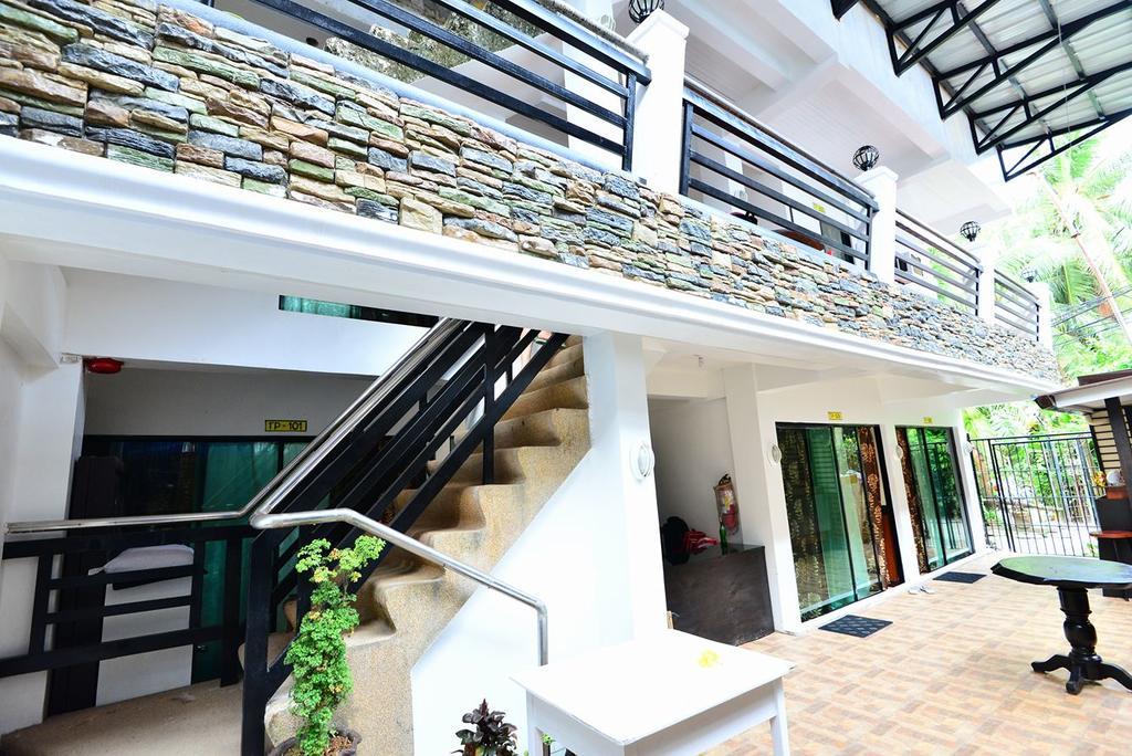 발라박 Travellers Pad Boracay 호스텔 외부 사진