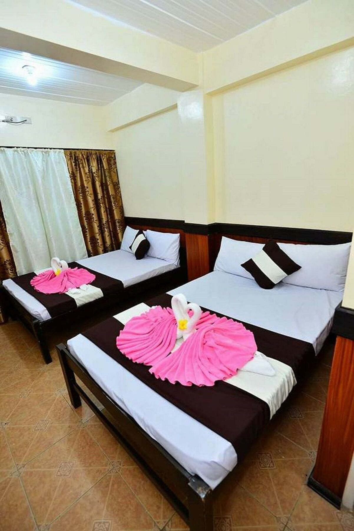 발라박 Travellers Pad Boracay 호스텔 외부 사진